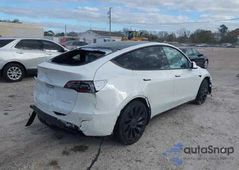 2023 Tesla Model Y Awd/Performance Dual Motor All-Wheel Drive z USA, uszkodzony, nr VIN 7SAYGDEF0PF743789